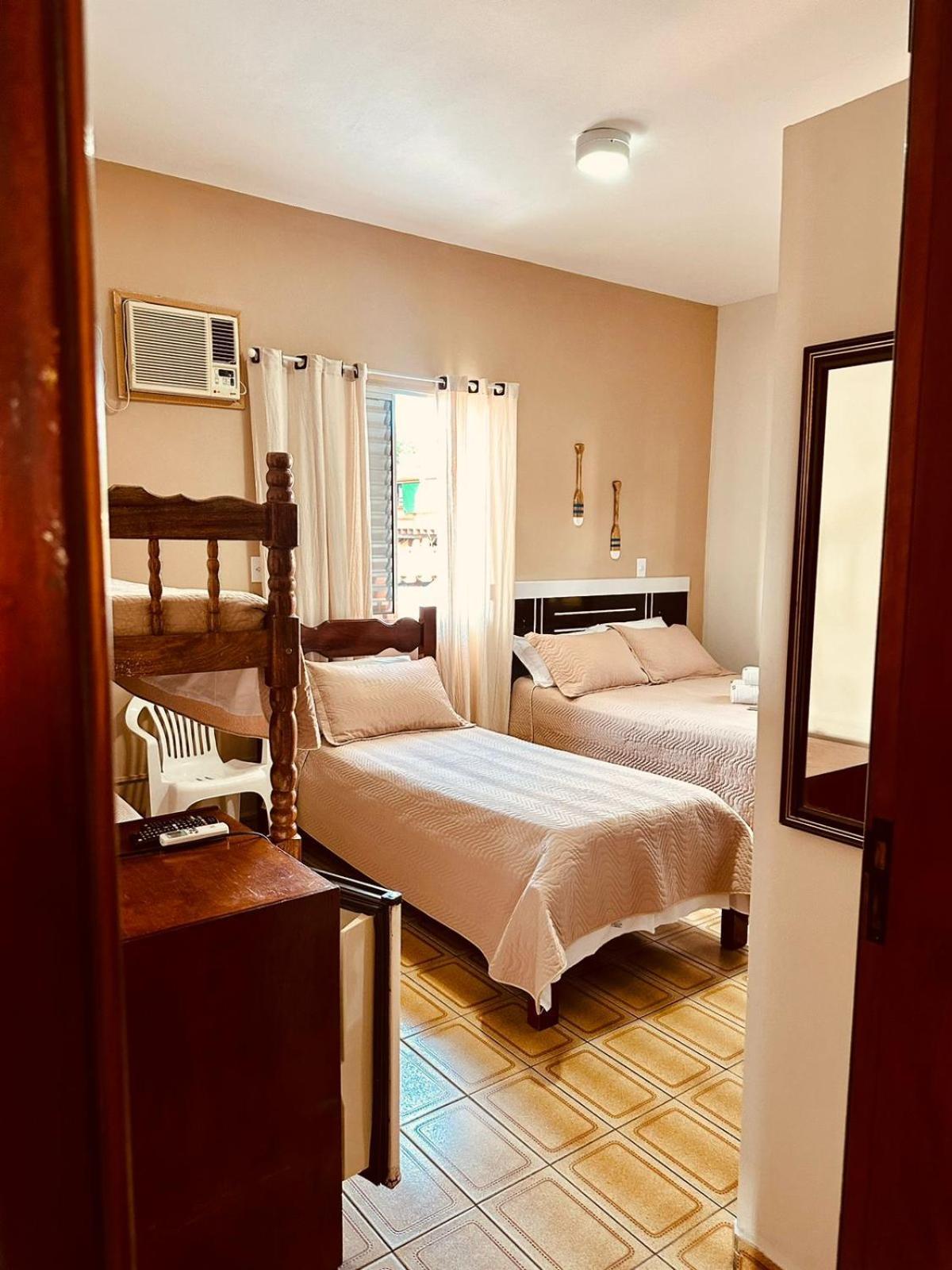 Amanhecer Do Itagua Hotel
